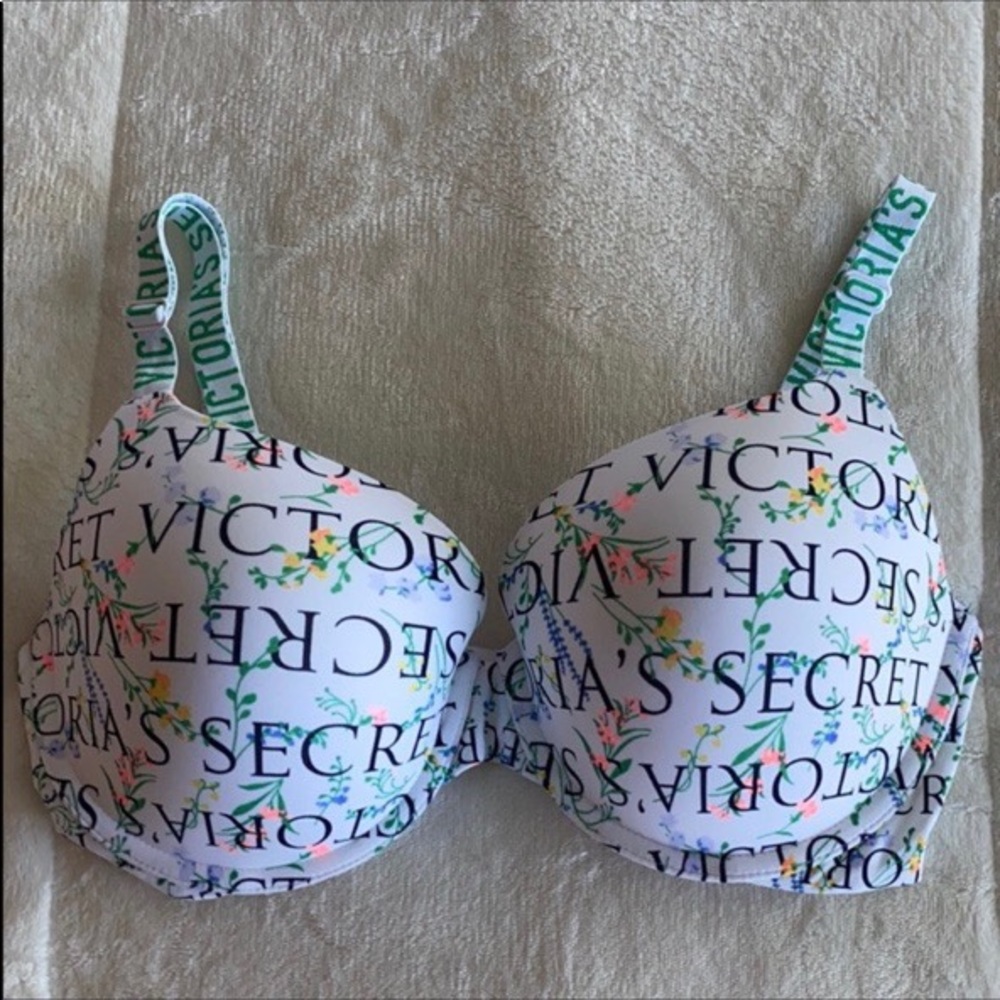 Victoria Secret Push-up Bra!!